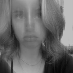 Meet your Posher, Ava